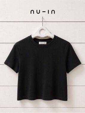NU-IN – Size L – Black Classic T-Shirt